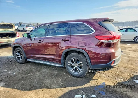 2018 Toyota Highlander Le из США, поврежденный, VIN 5TDZARFH0JS039014